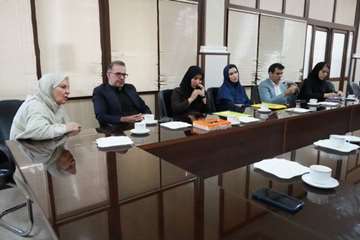 بازدید دکتر رضا مینایی معاون درمان دانشگاه از بیمارستان شهدای تجریش